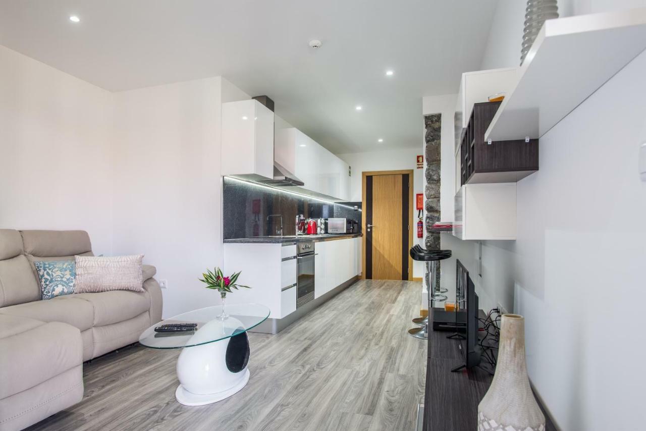 Appartement Enxurros House à Ponta Delgada  Extérieur photo